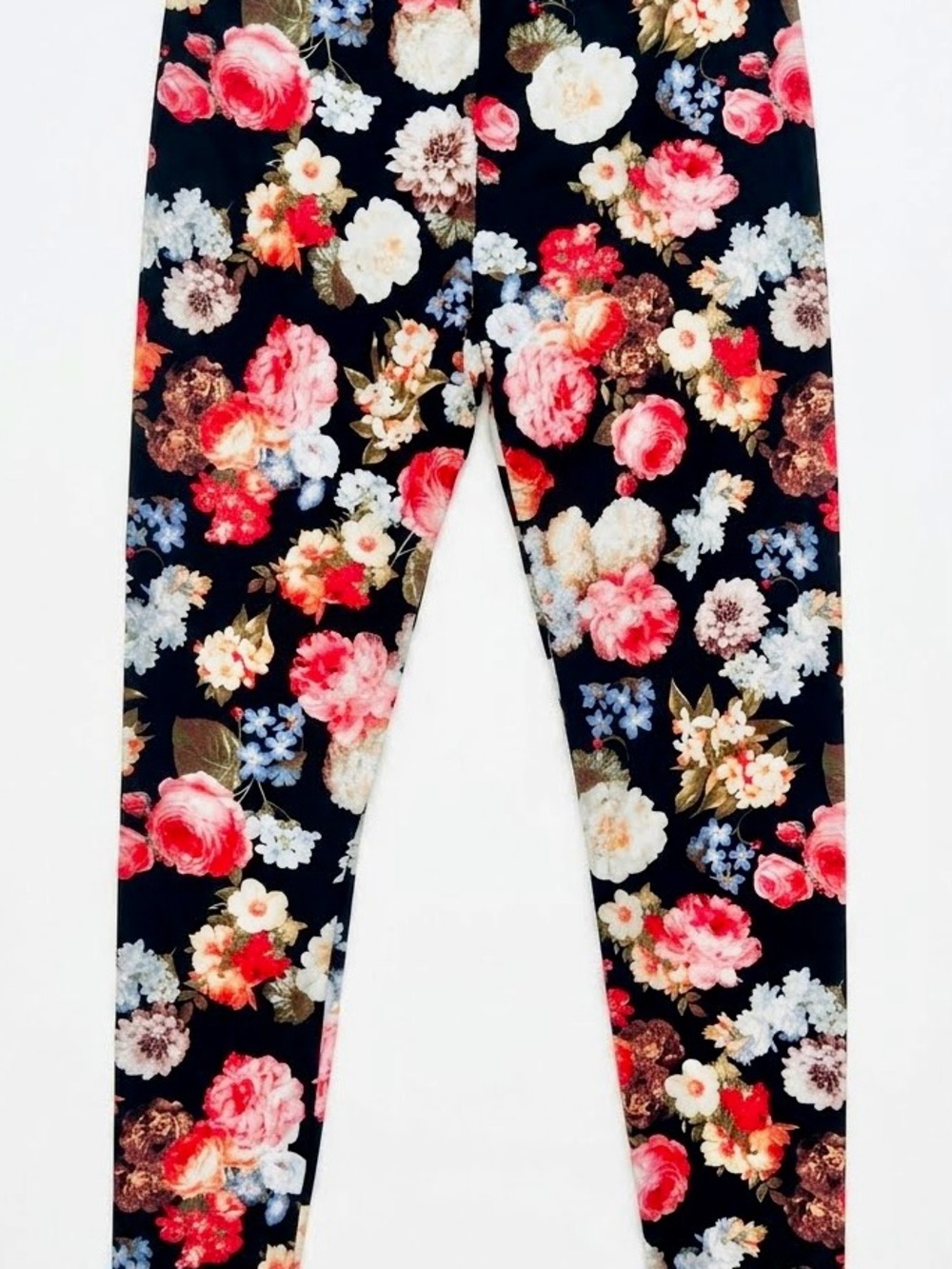 Soft Black Floral Stretch Leggings • M • North Style • 29” Inseam • Like New